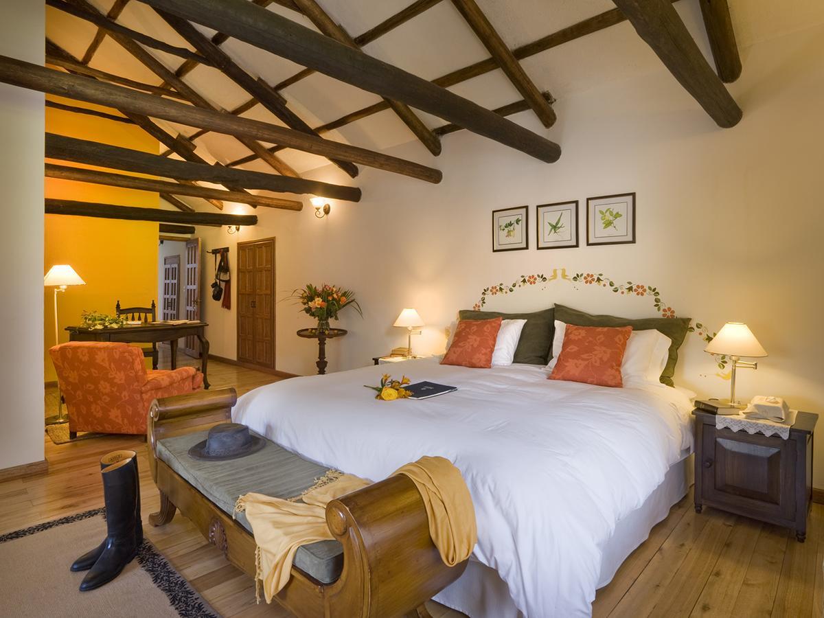 Hacienda Zuleta Hotel Esterno foto