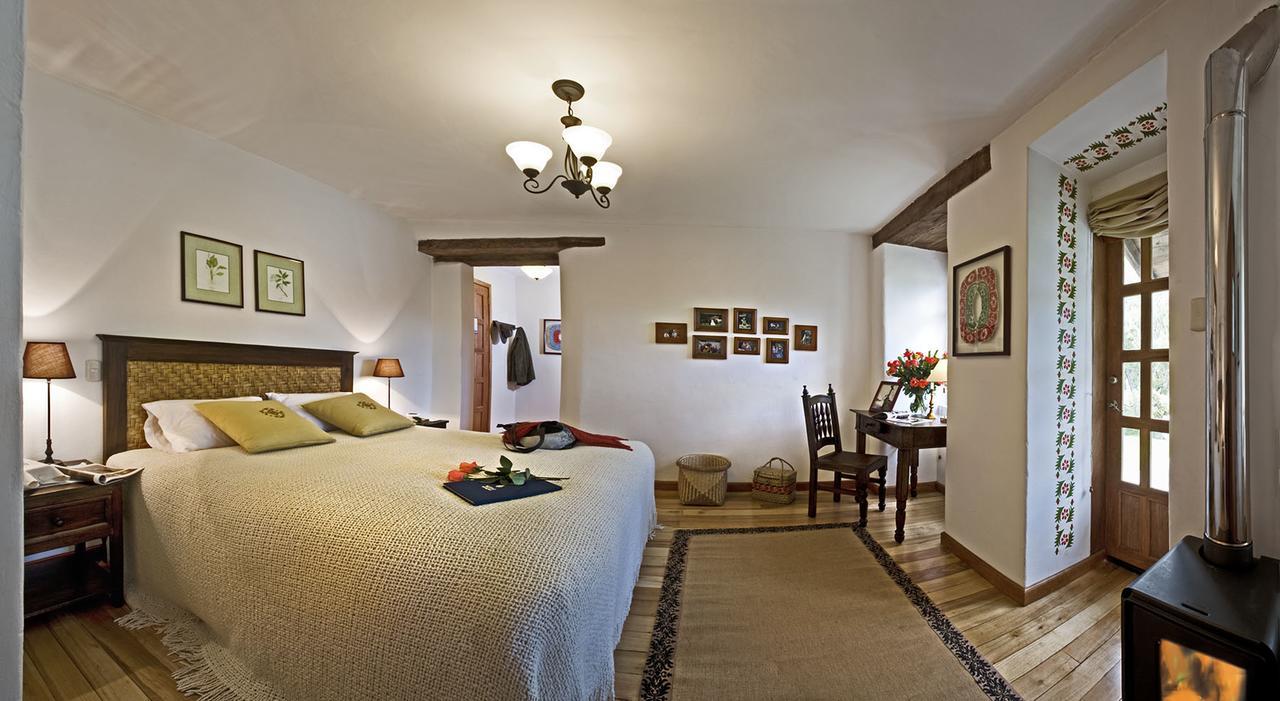 Hacienda Zuleta Hotel Esterno foto